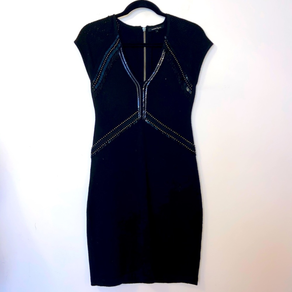 Nanette Lepore Beaded Short Sleeve Dress Black silver zipper detail size small